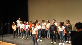 Participação de alunos do 2º ciclo da Escola José Saraiva na Gala da Poesia