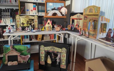 Oficinas de construção de teatros de papel